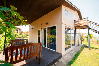 Гостевой дом ЭтоЛето Должанская Трехместный номер с террасой-1